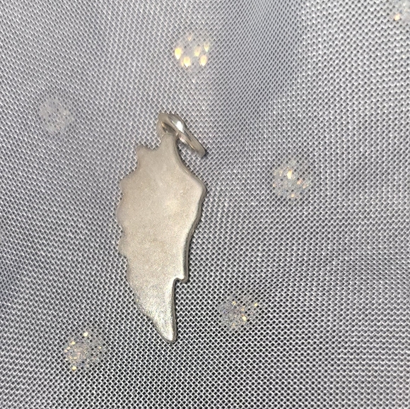 Stella & Dot Angel Wing Charm - Picture 3 of 3